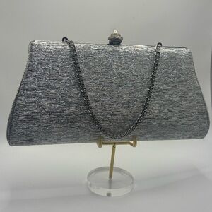 Antique/Vintsge Elegant Silver Clutch/Shoulder Bag